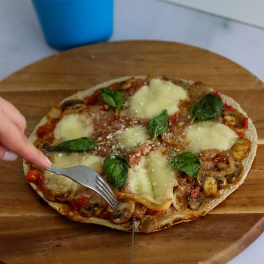 Tortilla pizza met groenten
